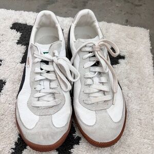 Puma Super Liga OG Retro Sneaker in White with Black and Gold